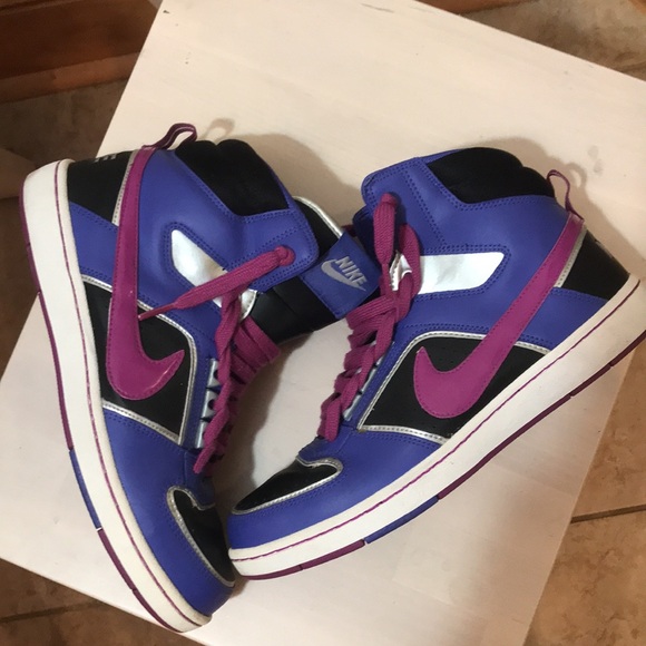 Women's NIKE Delta Force High Tops Sz 8.5 - Picture 5 of 5